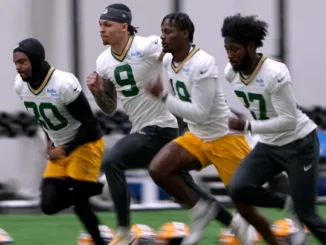 Breaking News :Packers Abruptly End Practice After Injury Scare to Playmaker