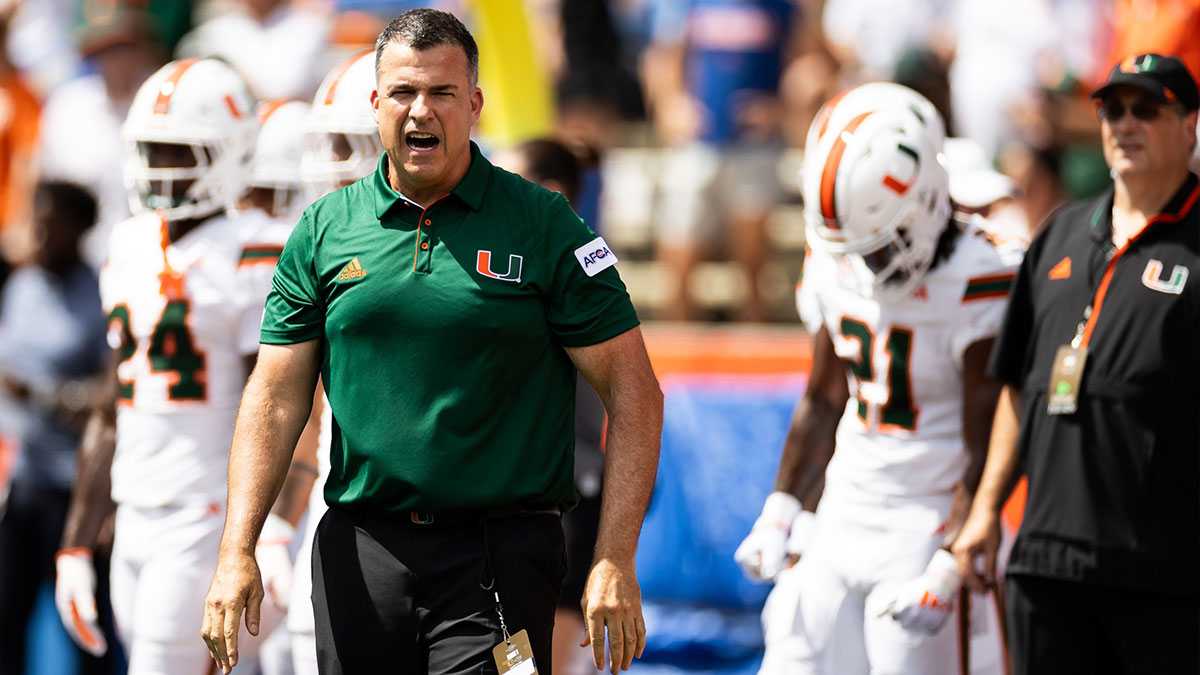 Mario Cristobal gives concerning injury update on Miami football star defensive lineman