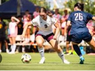 Soccer Notches First Ever Win in Big 12 Play in 2-0 Victory at Houston