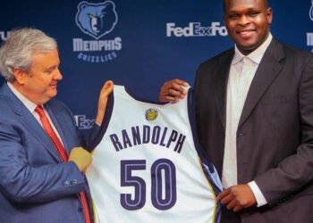 BREAKING NEWS: Memphis Grizzlies Legend Zach Randolph Returns as Co-Owner In a monumental announcement, Memphis Grizzlies owner Robert Pera family has officially declared that Zach Randolph the legendary powerful forward and long-time face of the franchise, will return to the organization in 2025 as a co-owner..…view more